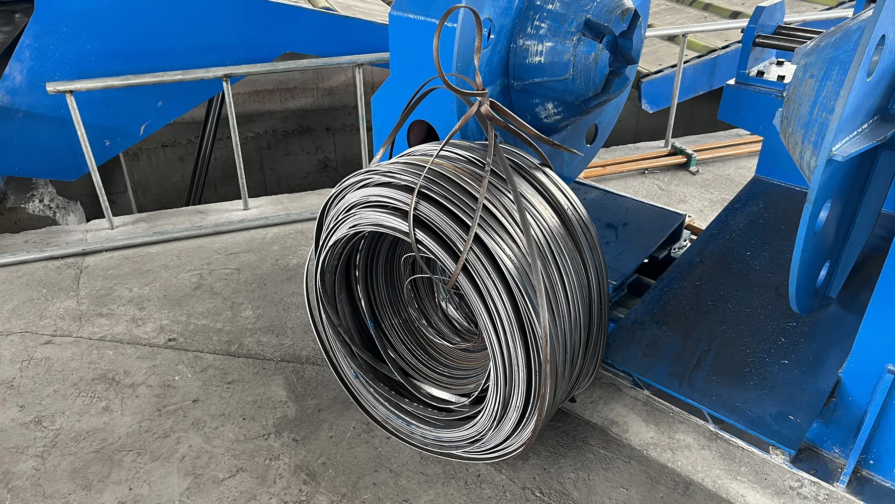 steel coil slitting line — Hongkang engineering view 5